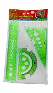 pochette géométrie flexible 20 cm résistante et pratique